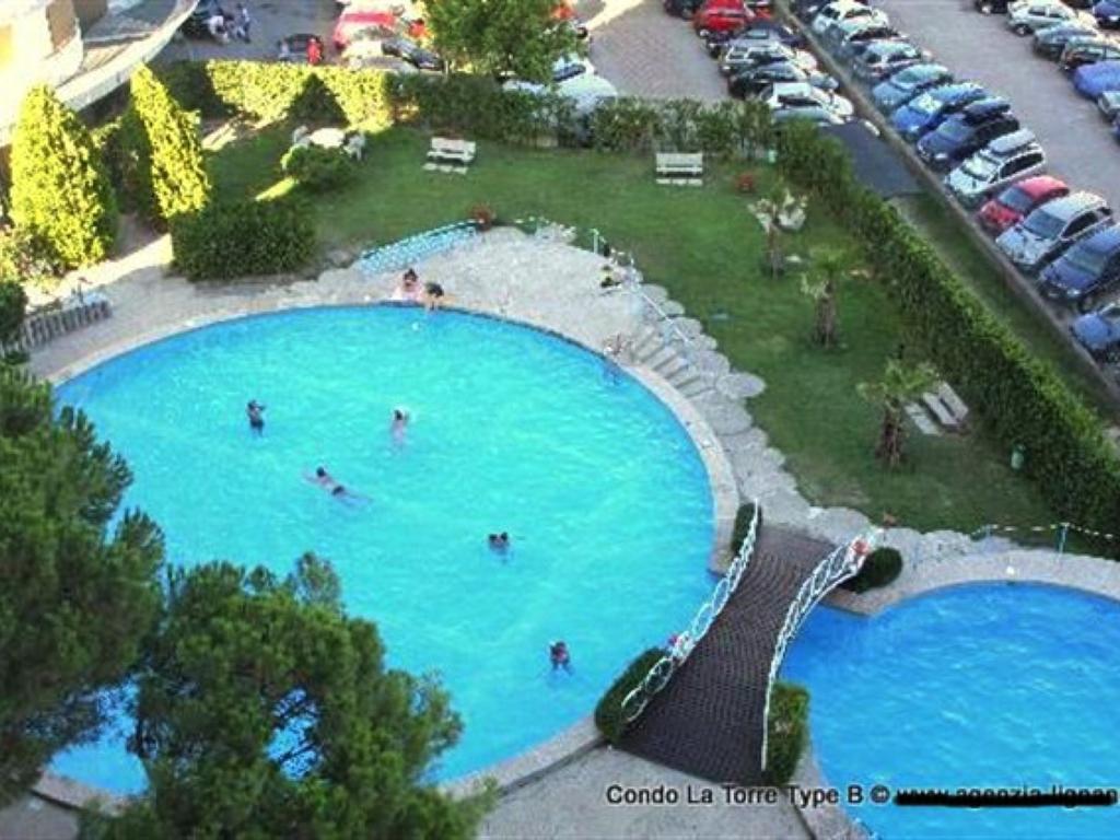 Ferienwohnung Lignano Sabbiadoro With Pool Exterior foto
